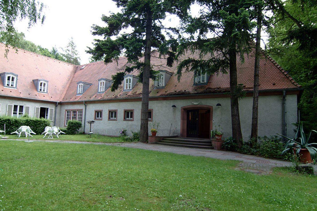 Gaestehaus Der Polizei Берлин Екстериор снимка
