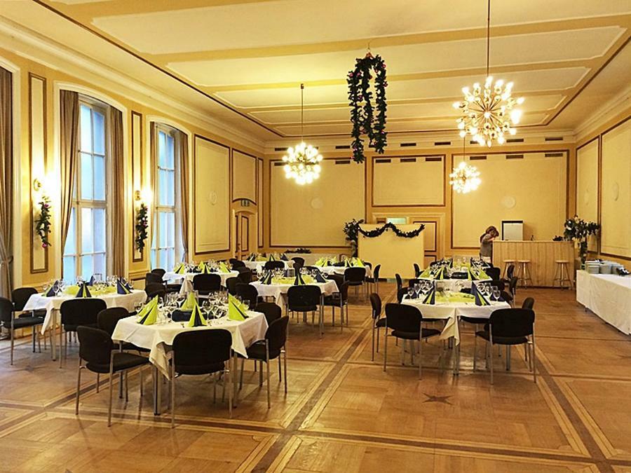 Gaestehaus Der Polizei Берлин Екстериор снимка