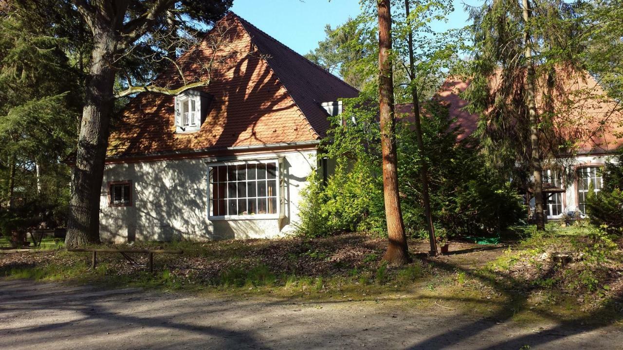 Gaestehaus Der Polizei Берлин Екстериор снимка