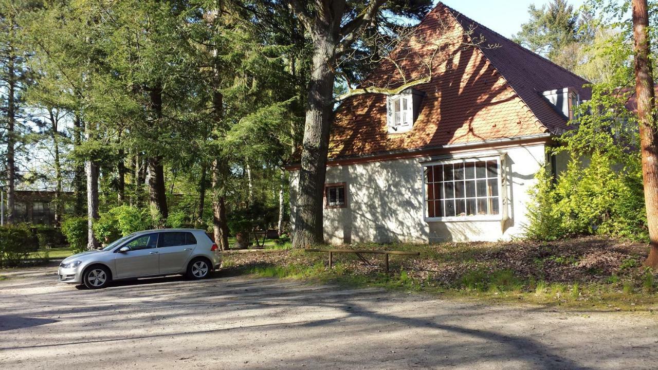 Gaestehaus Der Polizei Берлин Екстериор снимка