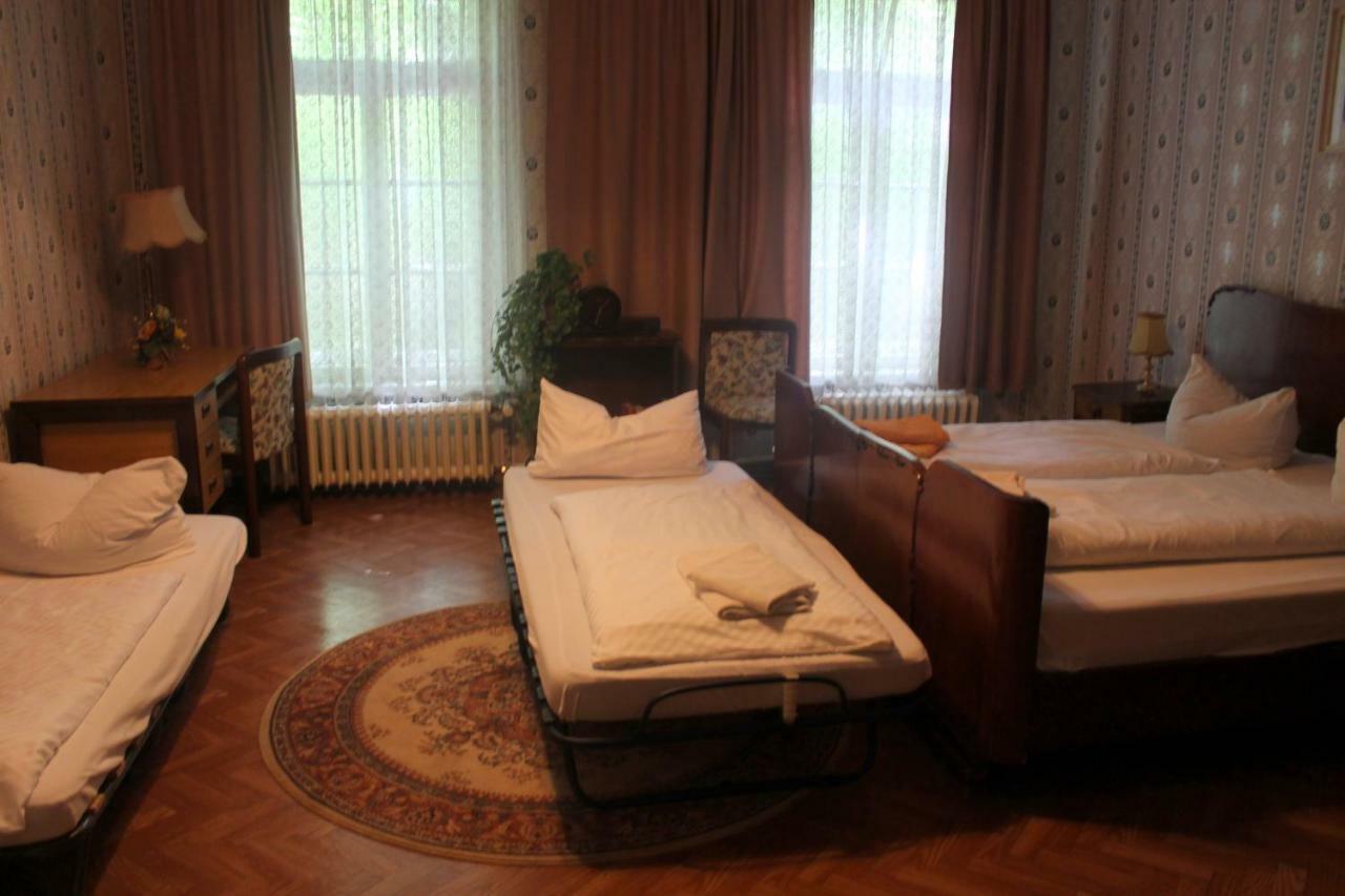 Gaestehaus Der Polizei Берлин Екстериор снимка